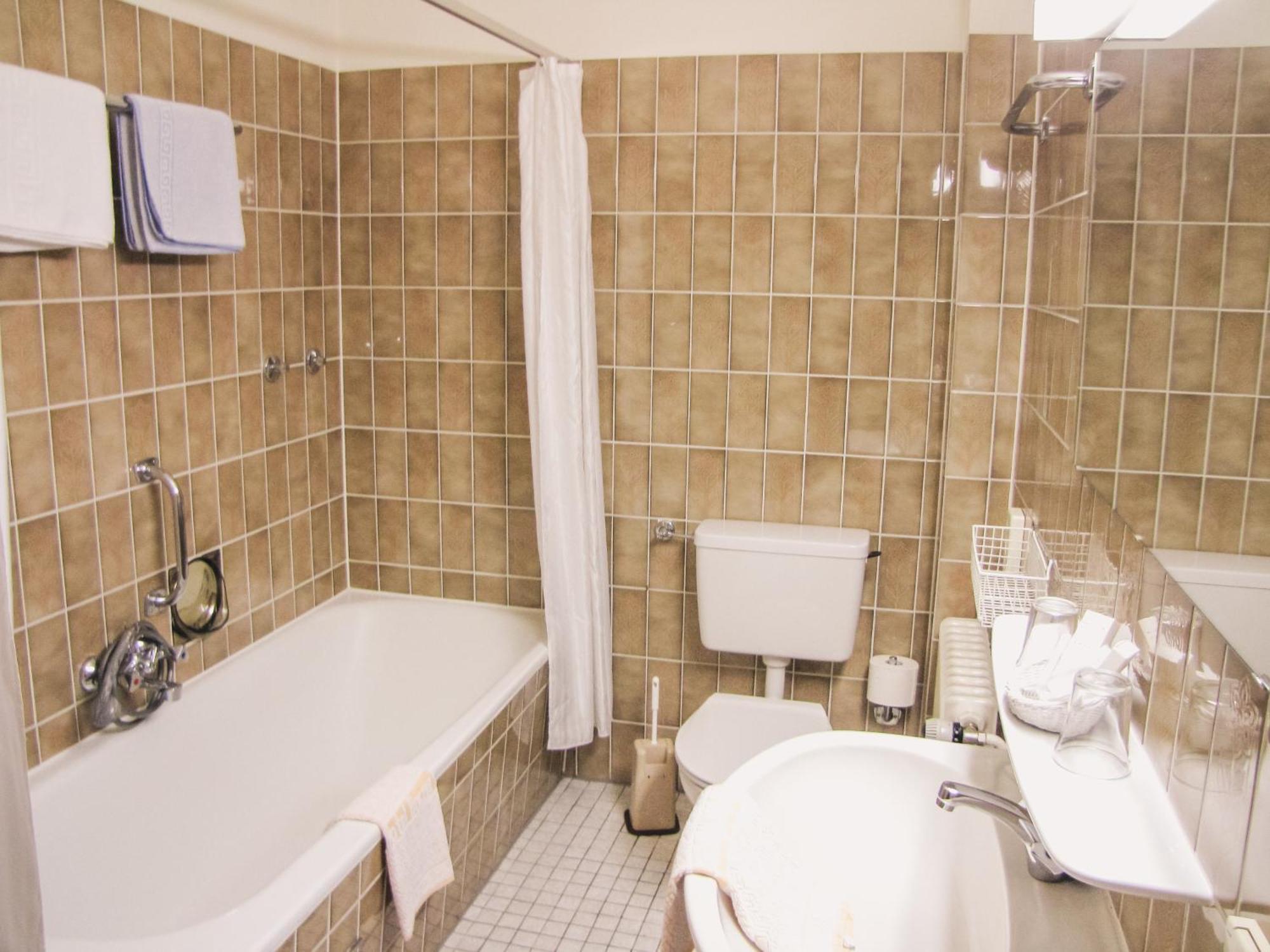 Hotel Harzer am Kurpark Bad Herrenalb Zewnętrze zdjęcie
