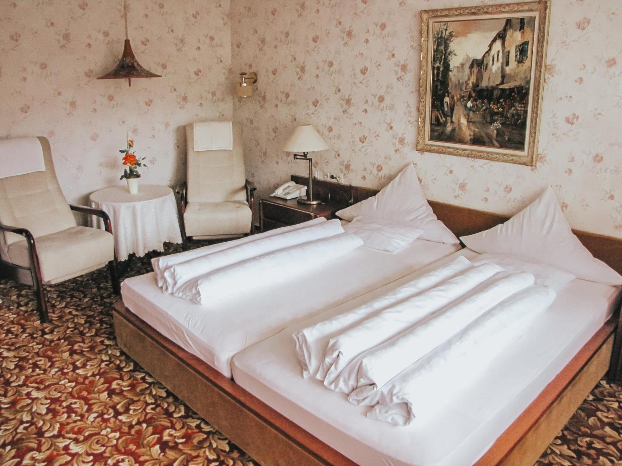 Hotel Harzer am Kurpark Bad Herrenalb Zewnętrze zdjęcie