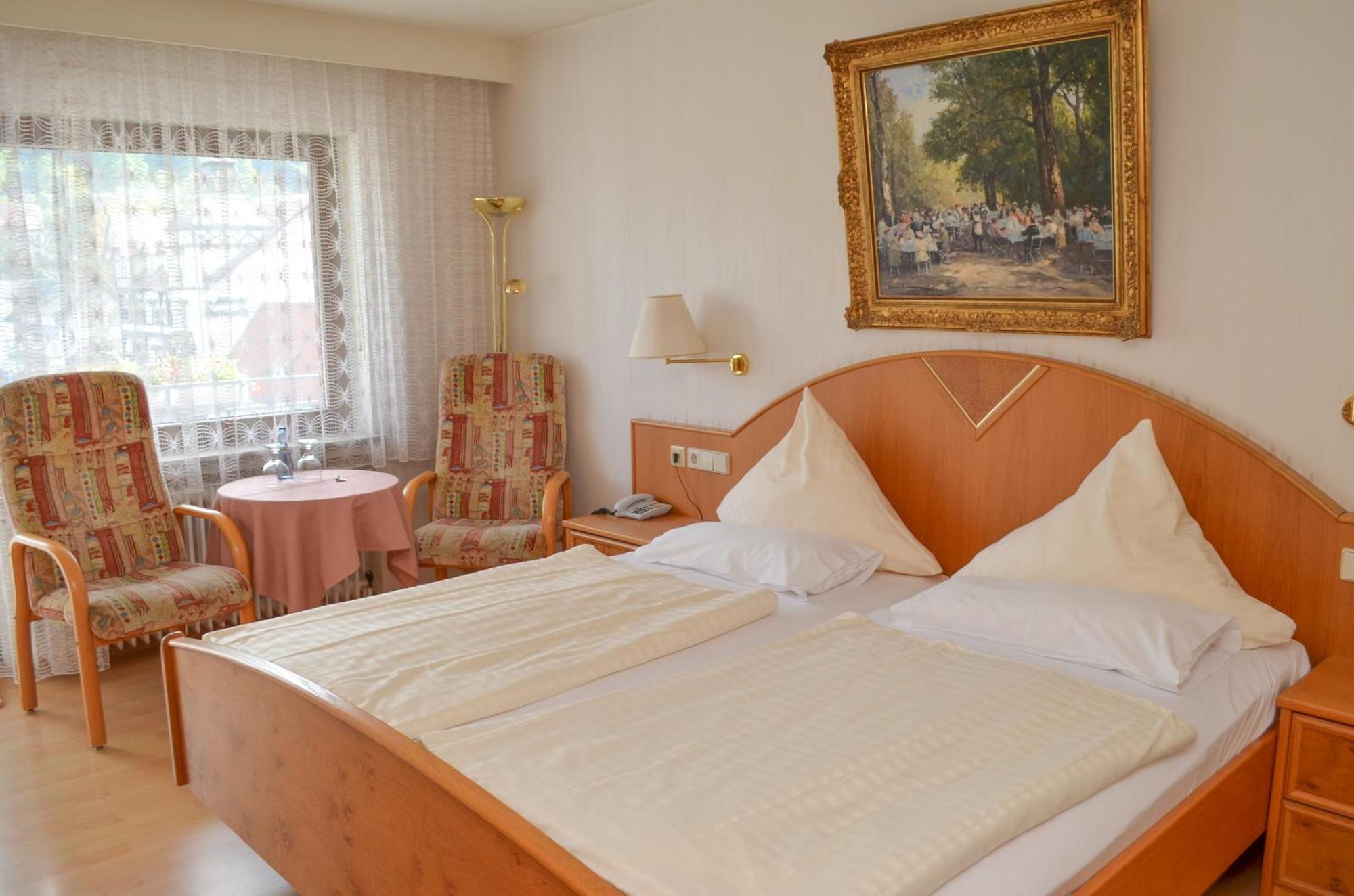 Hotel Harzer am Kurpark Bad Herrenalb Zewnętrze zdjęcie