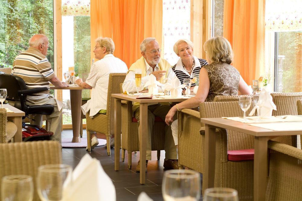 Hotel Harzer am Kurpark Bad Herrenalb Zewnętrze zdjęcie