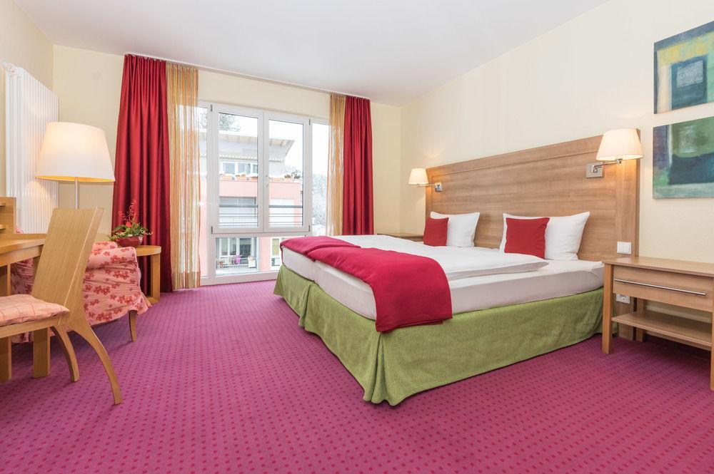 Hotel Harzer am Kurpark Bad Herrenalb Zewnętrze zdjęcie